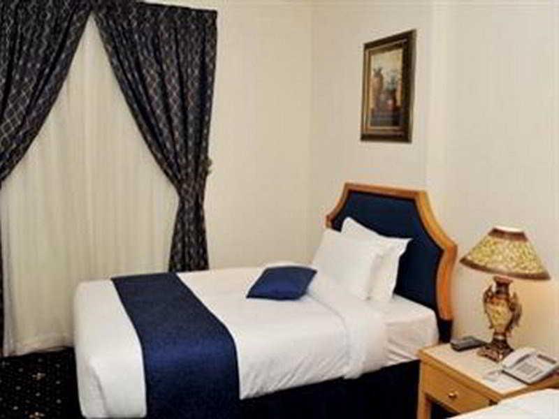 Cayam Hotel Doha Extérieur photo