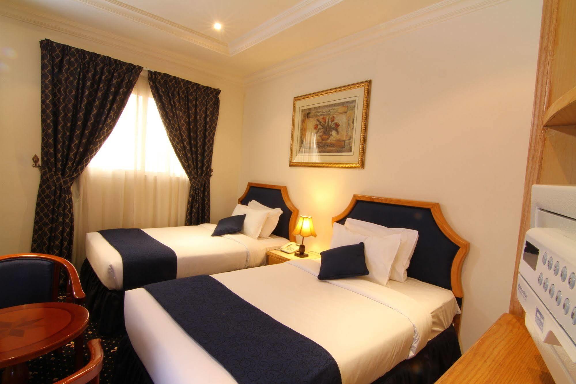 Cayam Hotel Doha Extérieur photo