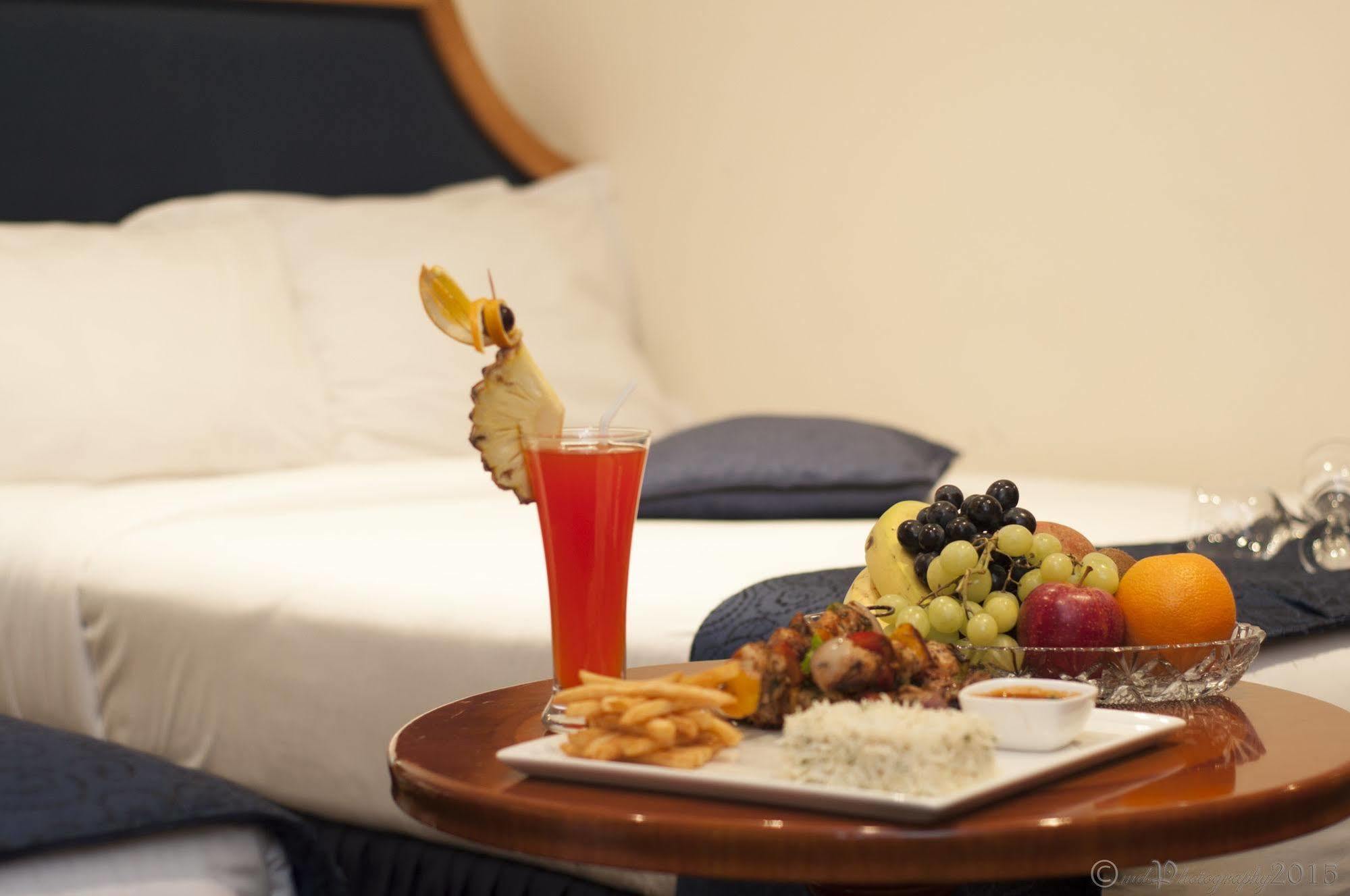 Cayam Hotel Doha Extérieur photo