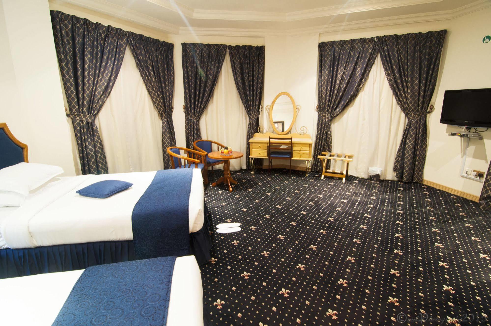 Cayam Hotel Doha Extérieur photo